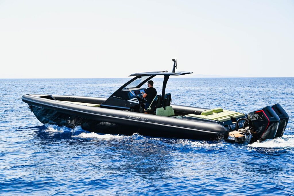 TECHNOHULL 38 GS boat